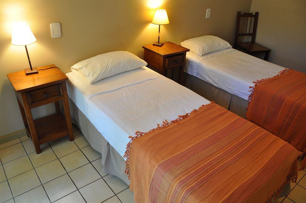 Iguazu Inn Hostel Puerto Iguazu Exterior photo